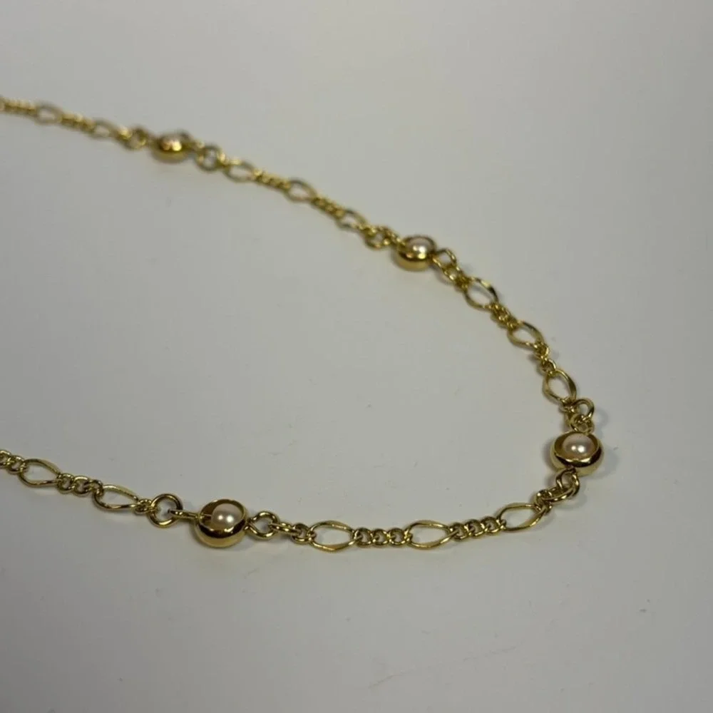 Necklace Captive Pearl Choker Gold Tone Dainty Elegant Piece 16‎ inch